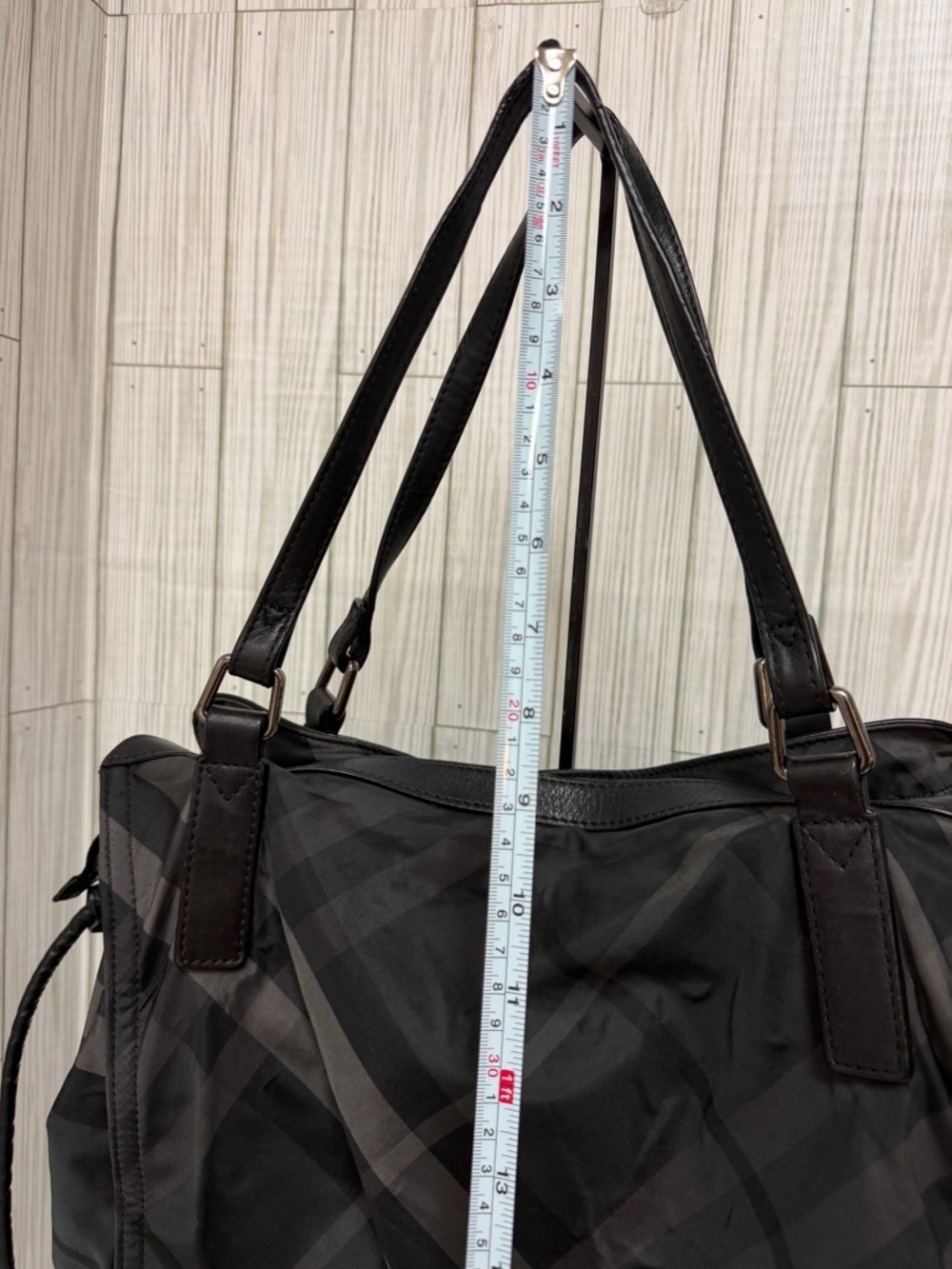 Burberry Black Nova Check Nylon Tote Bag Leather Trim Shoulder Bag Large - Picture 9 of 16